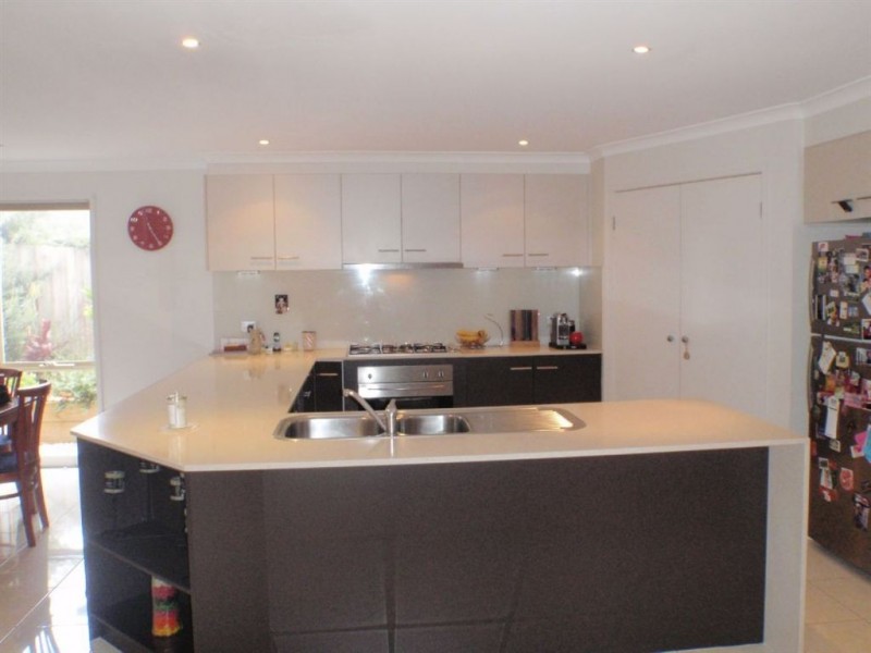 10 Darlington Avenue, Wheelers Hill VIC 3150