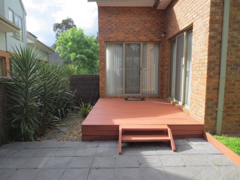 10 Lakeview Court, Glen Waverley VIC 3150