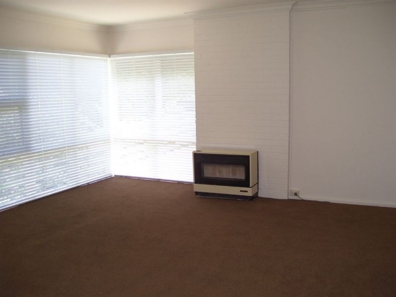 51 Charlton Street, Mount Waverley VIC 3149