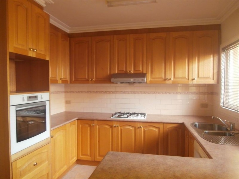 1/6 Lynden Grove, Mount Waverley VIC 3149