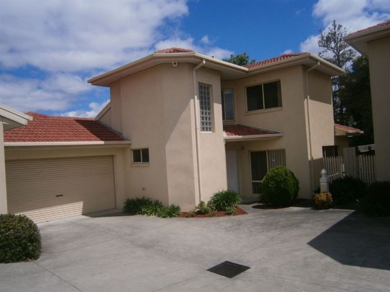 2/101 Blackburn Road, Mount Waverley VIC 3149