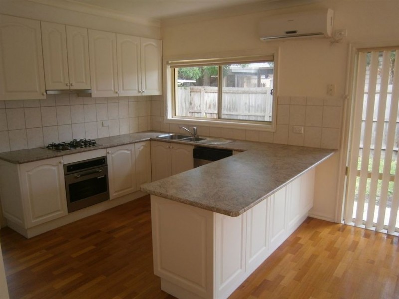 2/101 Blackburn Road, Mount Waverley VIC 3149