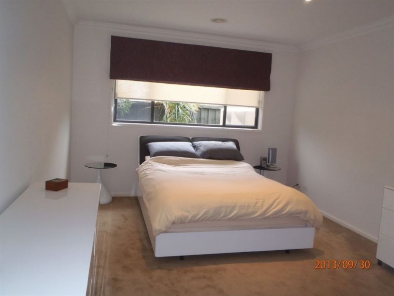 3 Artesian Place, Waterways VIC 3195