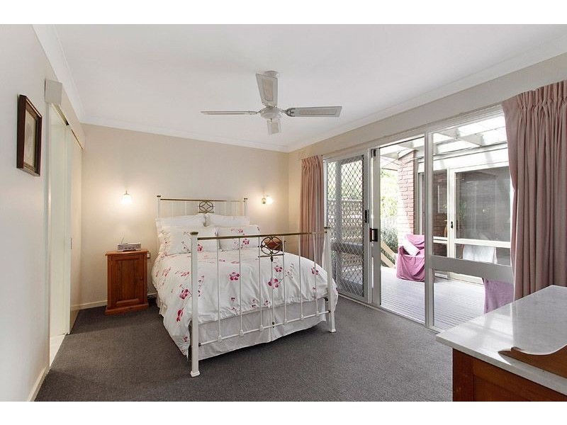 6 Harlingford Court, Wheelers Hill VIC 3150