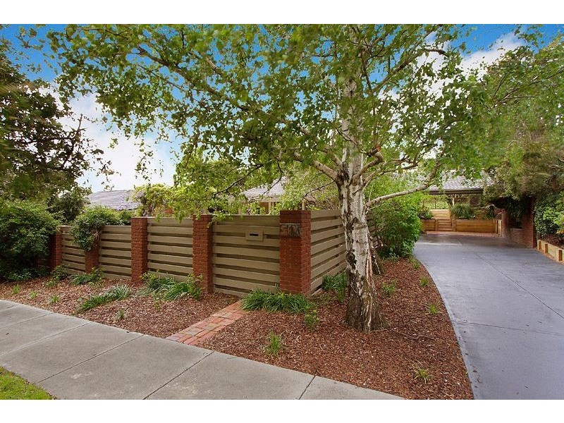 6 Harlingford Court, Wheelers Hill VIC 3150