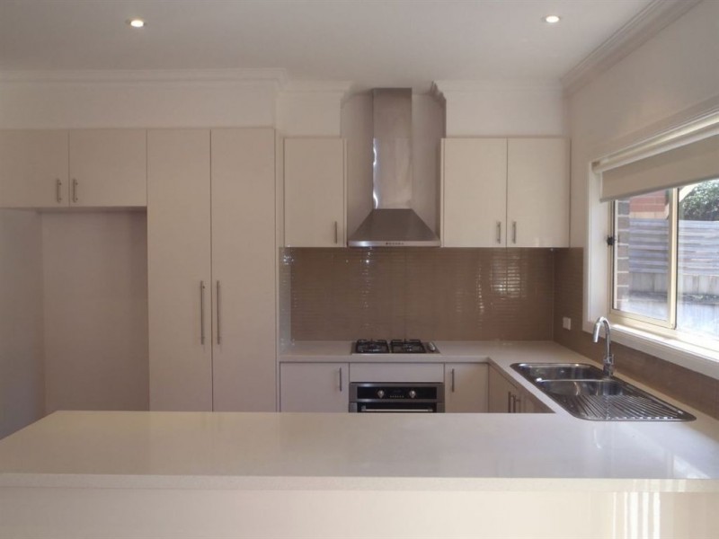 3/10 Lee Avenue, Mount Waverley VIC 3149