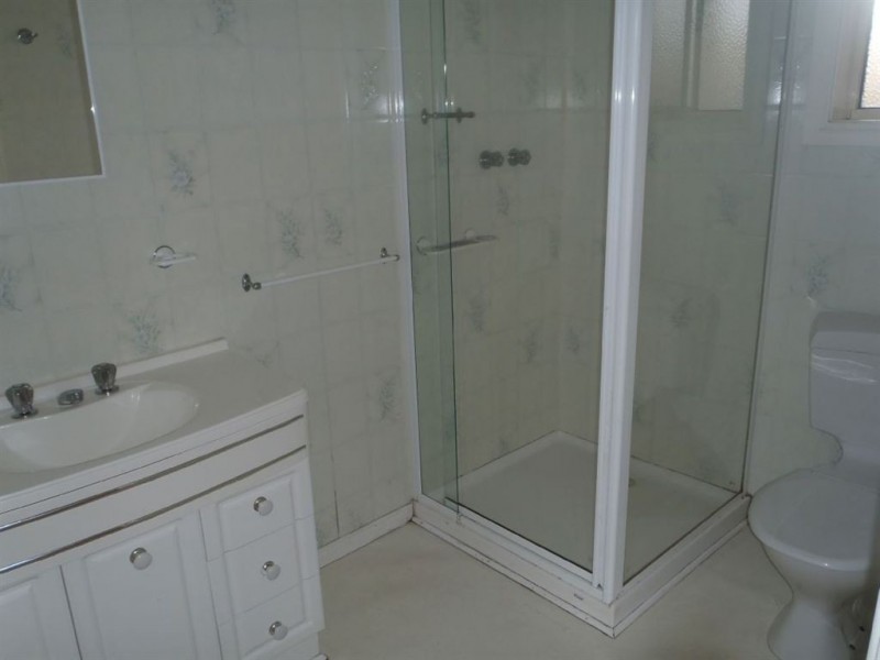 4 Crocus Crescent, Glen Waverley VIC 3150