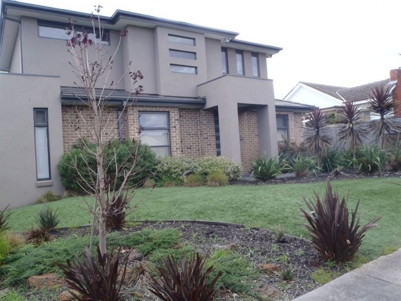 1/11 Charlton Street, Mount Waverley VIC 3149