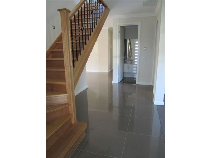 1/11 Charlton Street, Mount Waverley VIC 3149