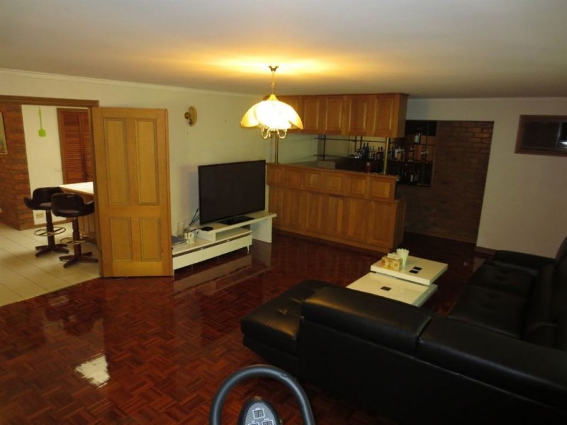 32 Remington Drive, Glen Waverley VIC 3150