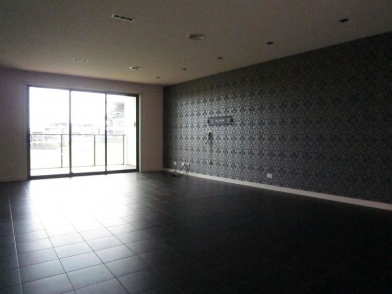 52 Waverley Park Drive, Mulgrave VIC 3170