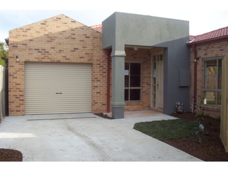 2/40 Cambridge Drive, Glen Waverley VIC 3150