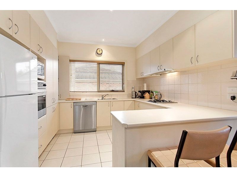 1/325 Gallaghers Road, Glen Waverley VIC 3150