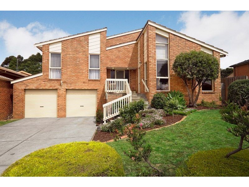 10 Miriam Close, Wheelers Hill VIC 3150