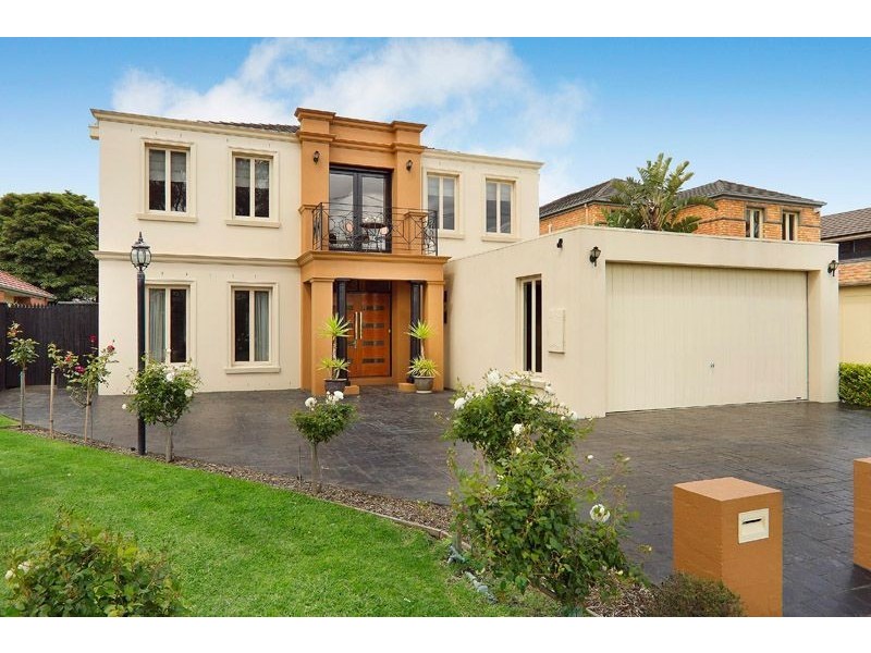 102 Herriotts Boulevard, Glen Waverley VIC 3150