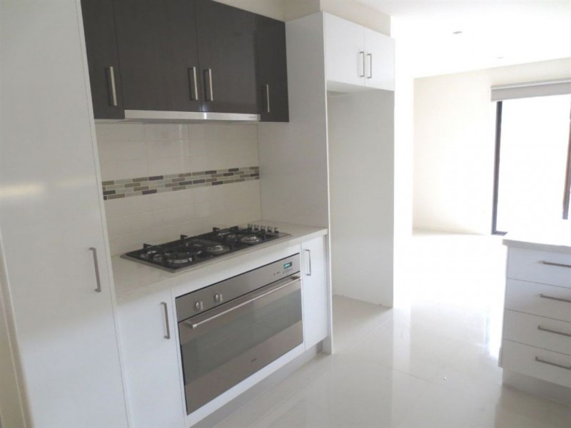 2/78 Wells Road, Seaford VIC 3198