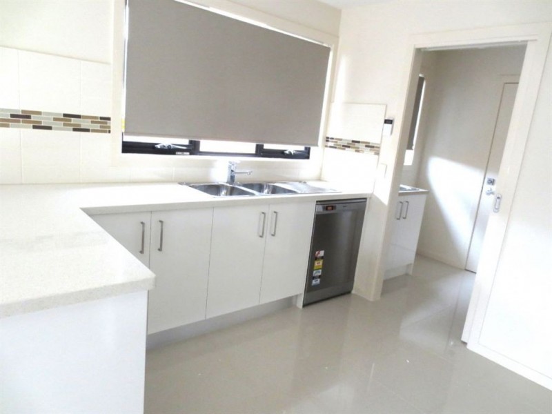 2/78 Wells Road, Seaford VIC 3198