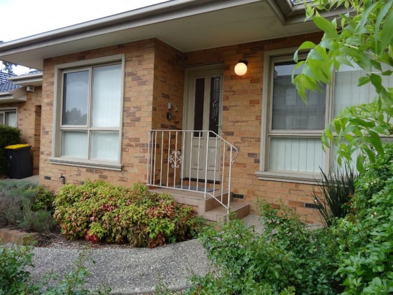 2/23 Barbara Avenue, Glen Waverley VIC 3150