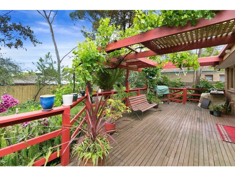 36 Huntingdon Drive, Wantirna South VIC 3152