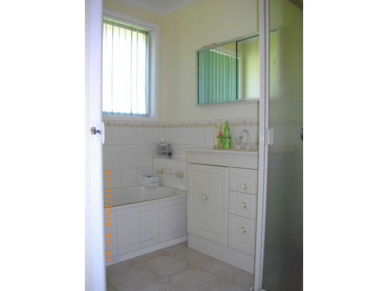 231 Brandon Park Drive, Wheelers Hill VIC 3150