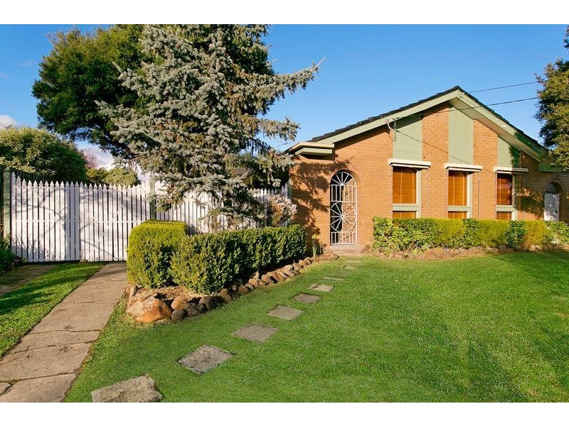 33 Browning Drive, Glen Waverley VIC 3150