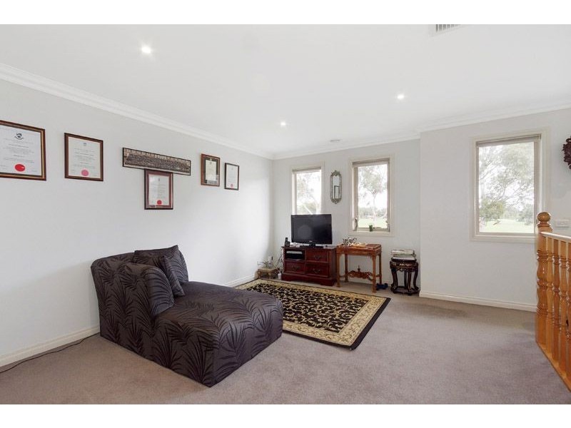 691 High Street Road, Glen Waverley VIC 3150