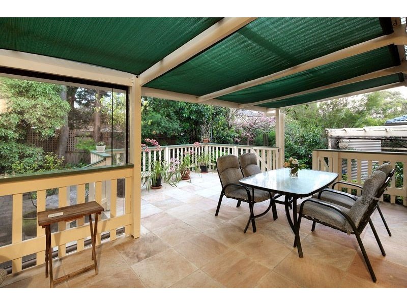 51 Galahad Crescent, Glen Waverley VIC 3150