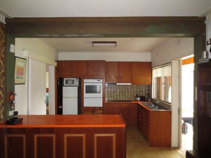 31 Bogong Avenue, Glen Waverley VIC 3150