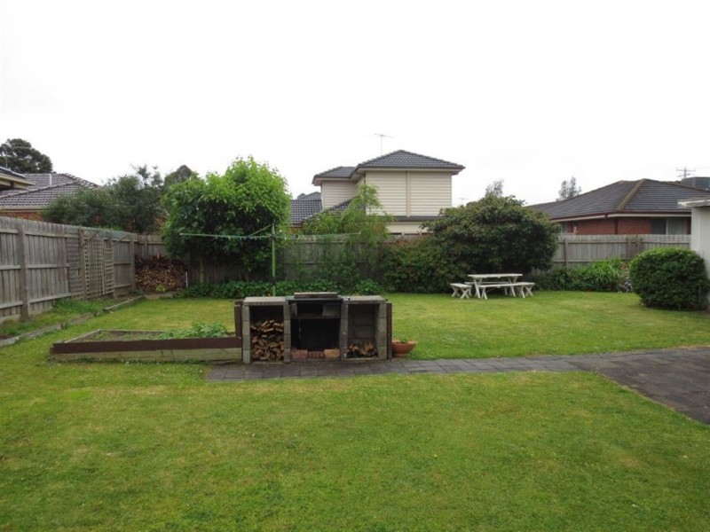 31 Bogong Avenue, Glen Waverley VIC 3150