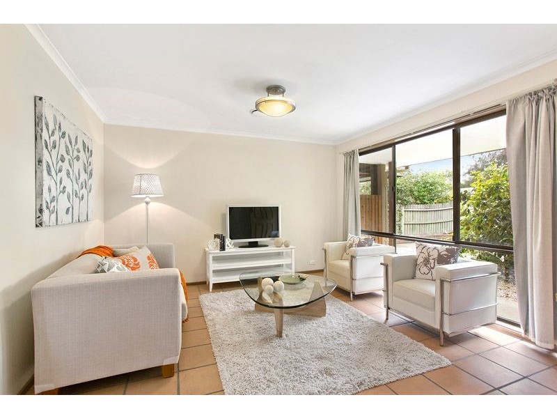 1 Carmen Court, Glen Waverley VIC 3150