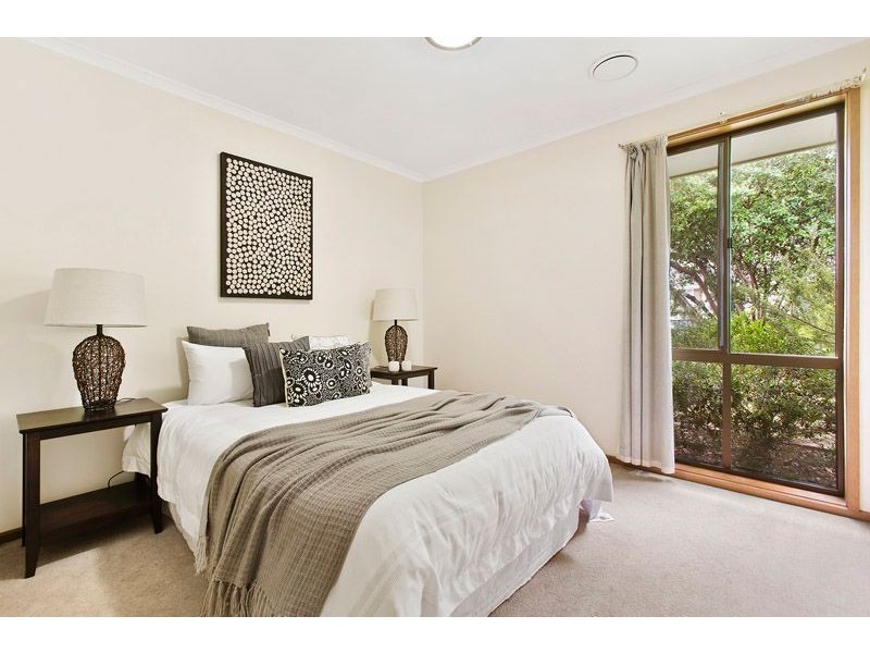 1 Carmen Court, Glen Waverley VIC 3150