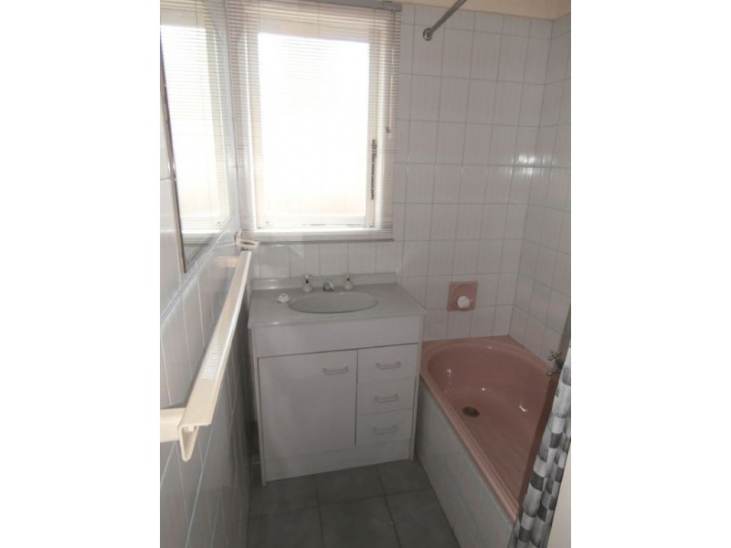 44 Hillside Street, Springvale VIC 3171