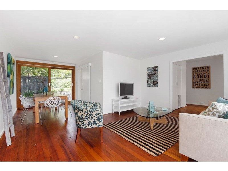 40 Rowitta Drive, Glen Waverley VIC 3150