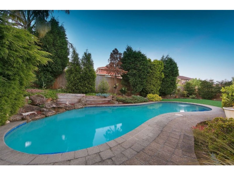 12 Harlingford Court, Wheelers Hill VIC 3150