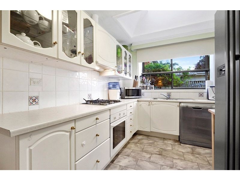 21 Longbourne Avenue, Notting Hill VIC 3168