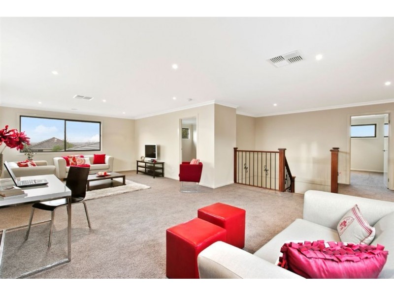 5 Summit Crescent, Glen Waverley VIC 3150