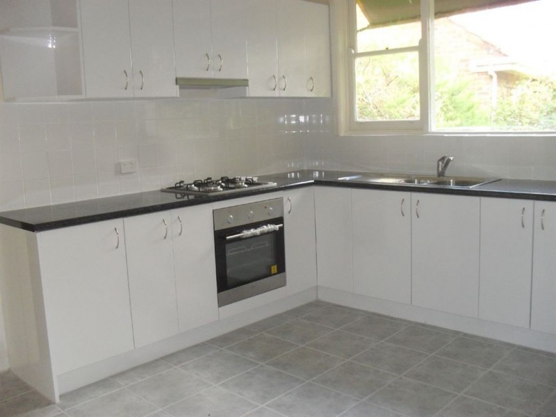 17 Woodstock Road, Mount Waverley VIC 3149