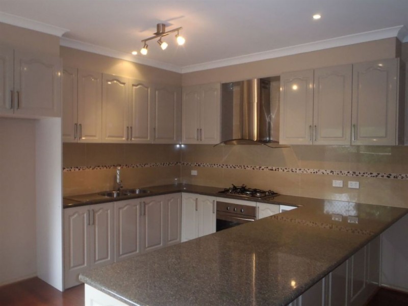 1/751 High Street Road, Glen Waverley VIC 3150