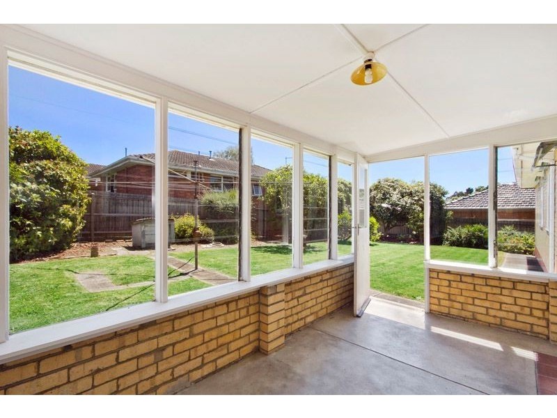 5 Hillview Avenue, Mount Waverley VIC 3149