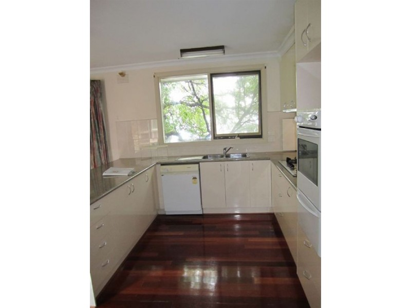 9 Greenbriar Avenue, Wheelers Hill VIC 3150