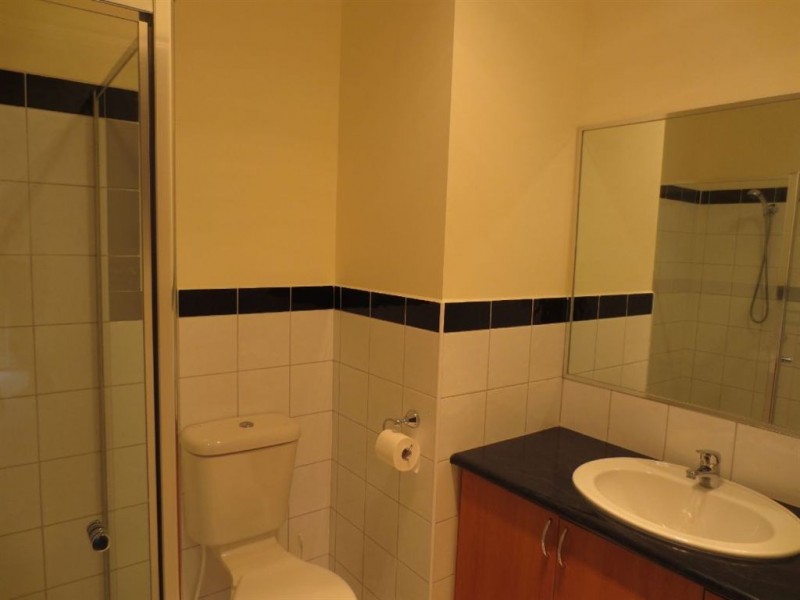 1 Kerrie Road, Glen Waverley VIC 3150