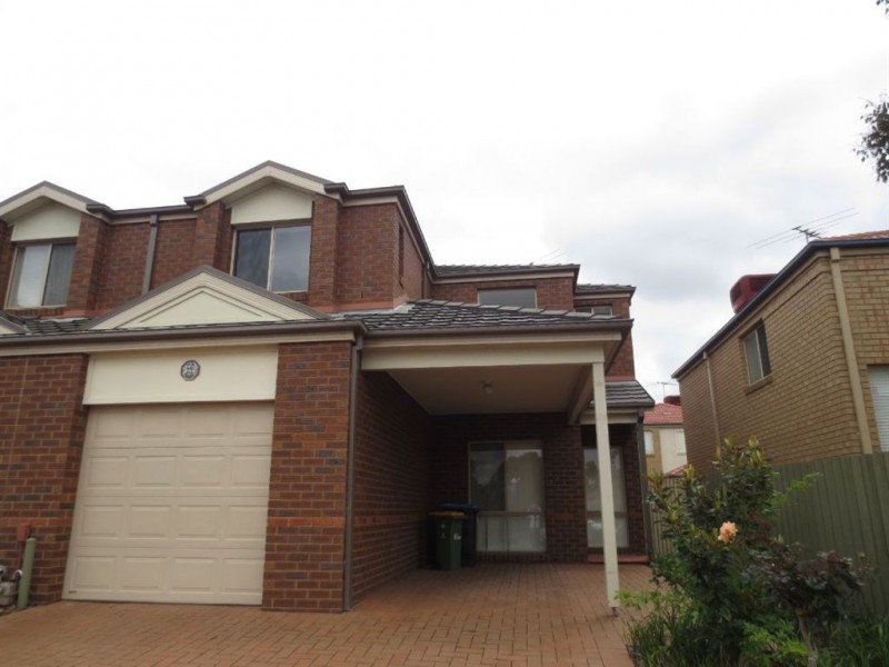 10 Cardwell Court, Ferntree Gully VIC 3156
