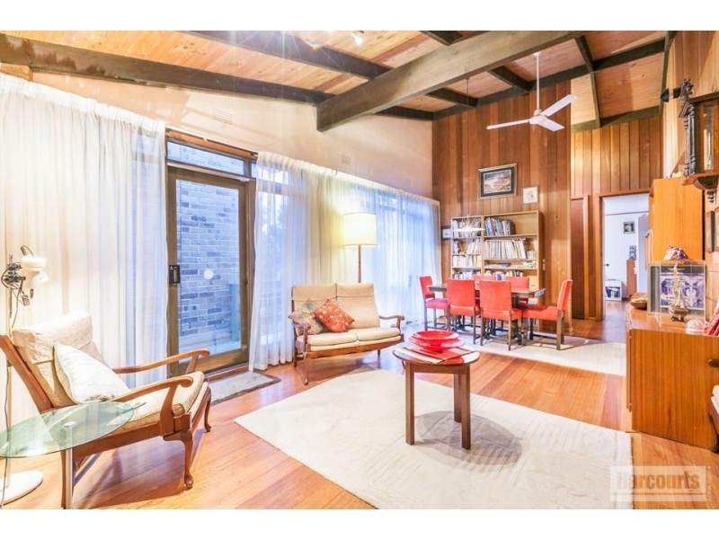 25 Belinda Crescent, Wheelers Hill VIC 3150