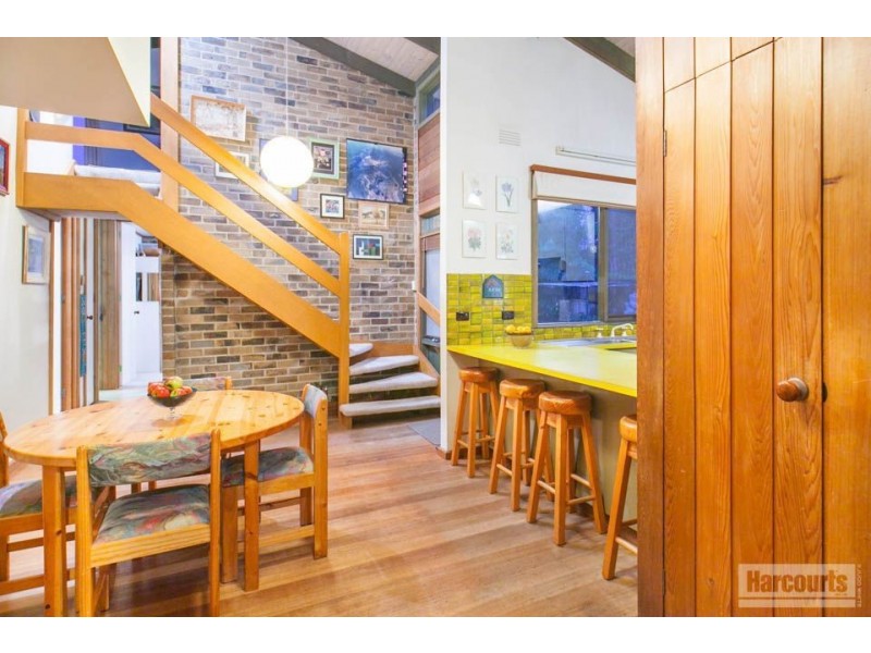 25 Belinda Crescent, Wheelers Hill VIC 3150