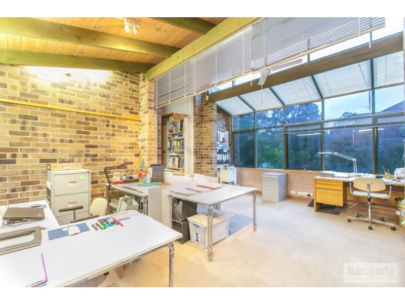 25 Belinda Crescent, Wheelers Hill VIC 3150