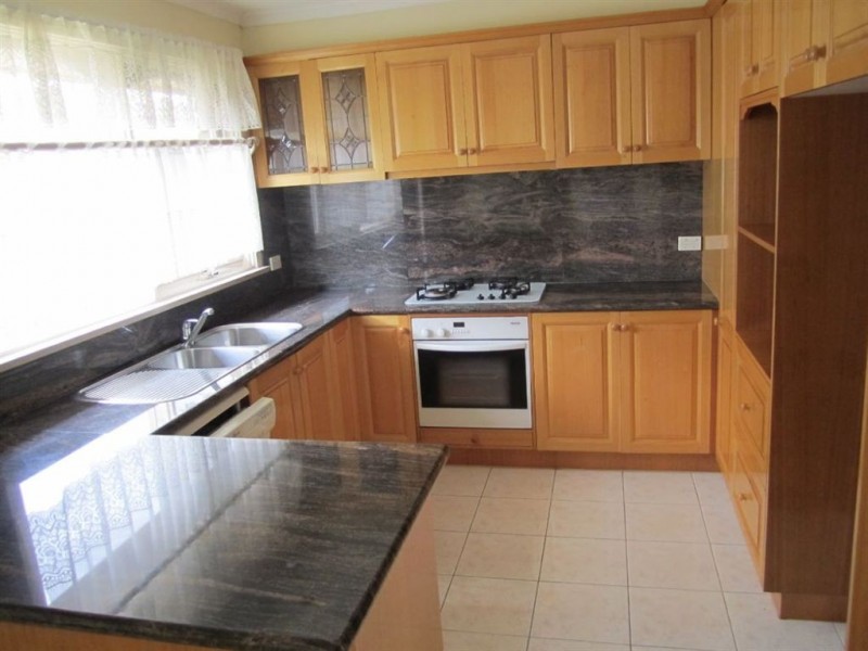 9 Squire Court, Glen Waverley VIC 3150