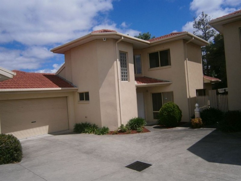 2/101 Blackburn Road, Mount Waverley VIC 3149