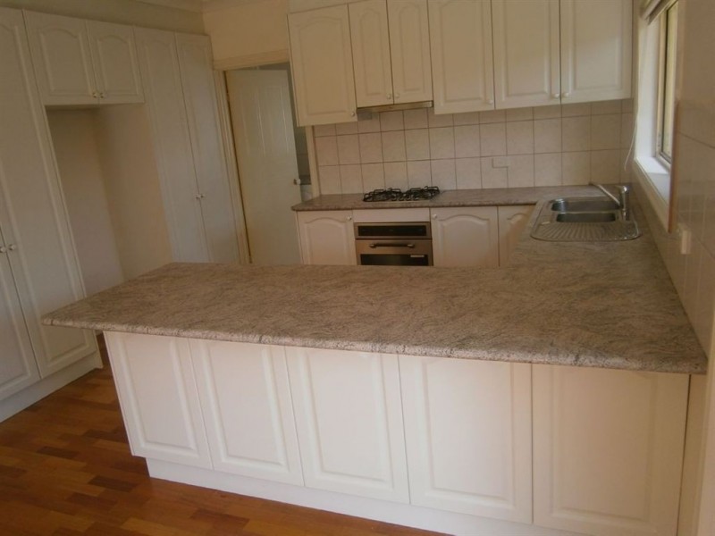 2/101 Blackburn Road, Mount Waverley VIC 3149