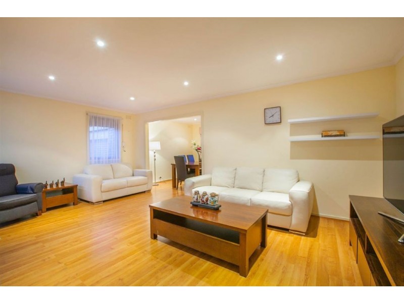 40 Saladin Avenue, Glen Waverley VIC 3150