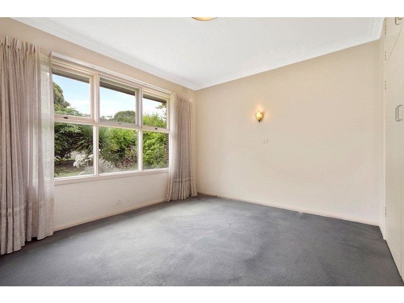 5 Gloucester Street, Mount Waverley VIC 3149